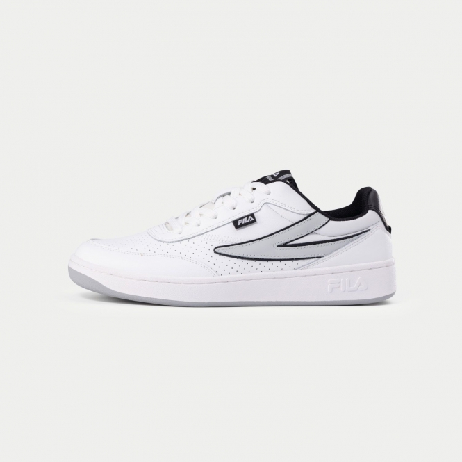 Trendy fila sneakers hotsell