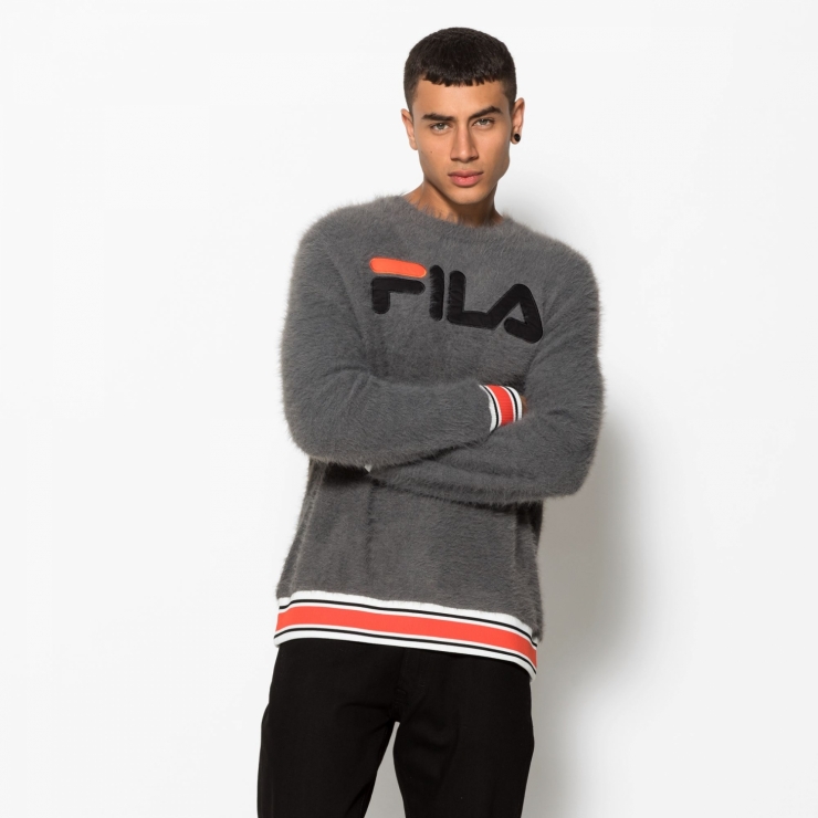 fila funnel neck