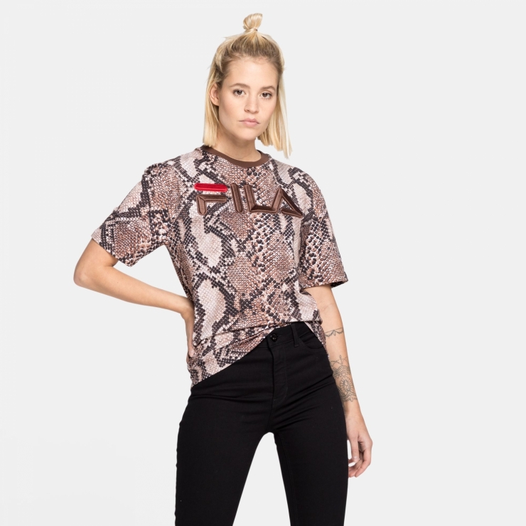 brown fila shirt