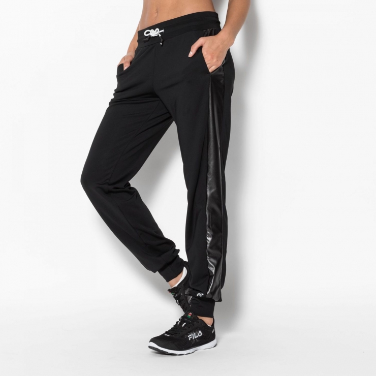 fila long pants