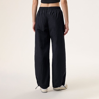Fila HAILEY CRINKLE PANTS BLACK - black | FILA Official