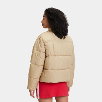(取寄) ライフイズグッド レディース フットボール イズ マイ フェーバリット ロング Fila LEILA puffer coach jacket beige - beige | FILA Official