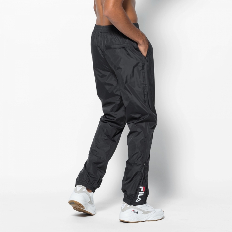 fila cargo sweatpants