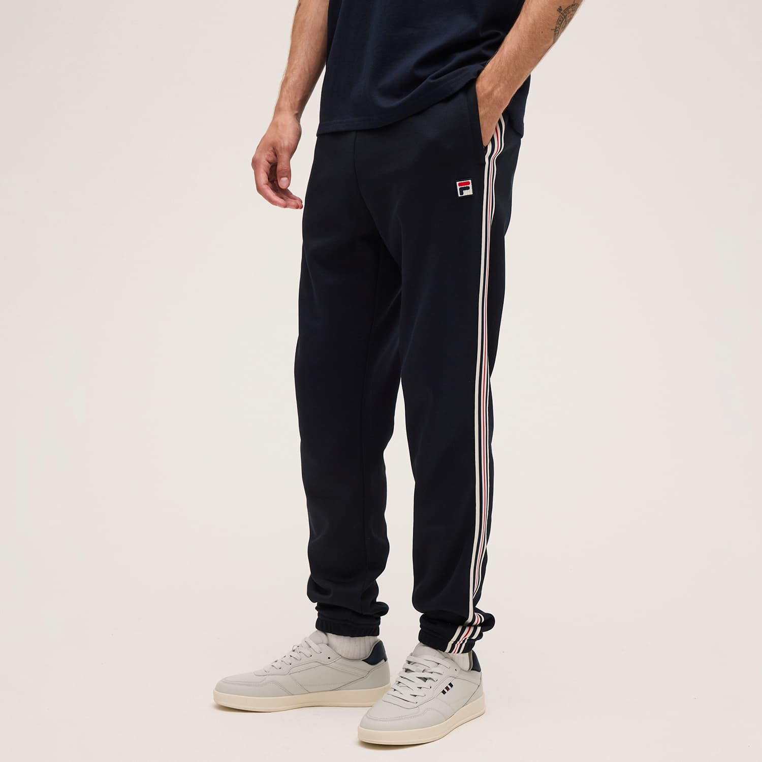 Fila BIELLA regular taped pique track pants Bild 1