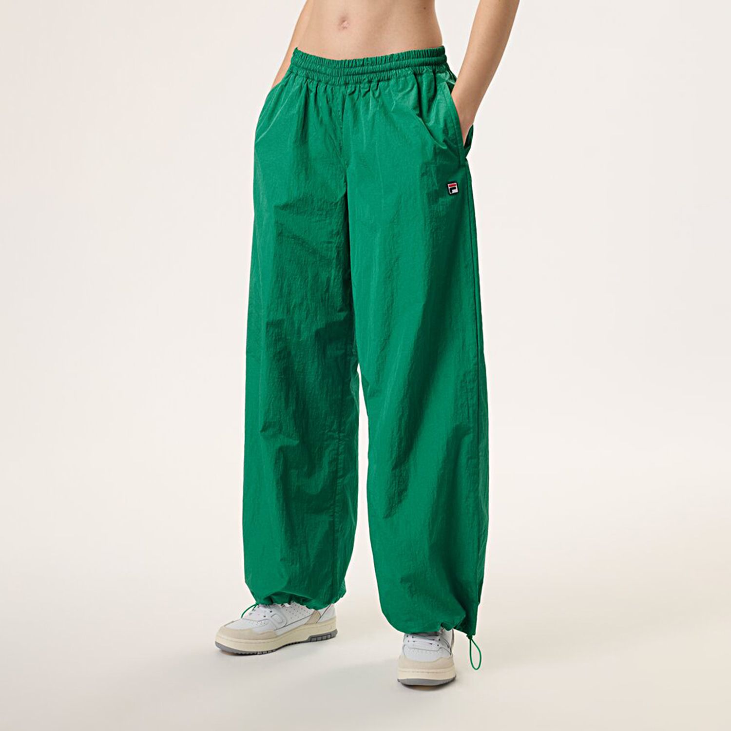 Fila HAILEY BIEBER CRINKLE PANTS FILA GREEN Bild 1