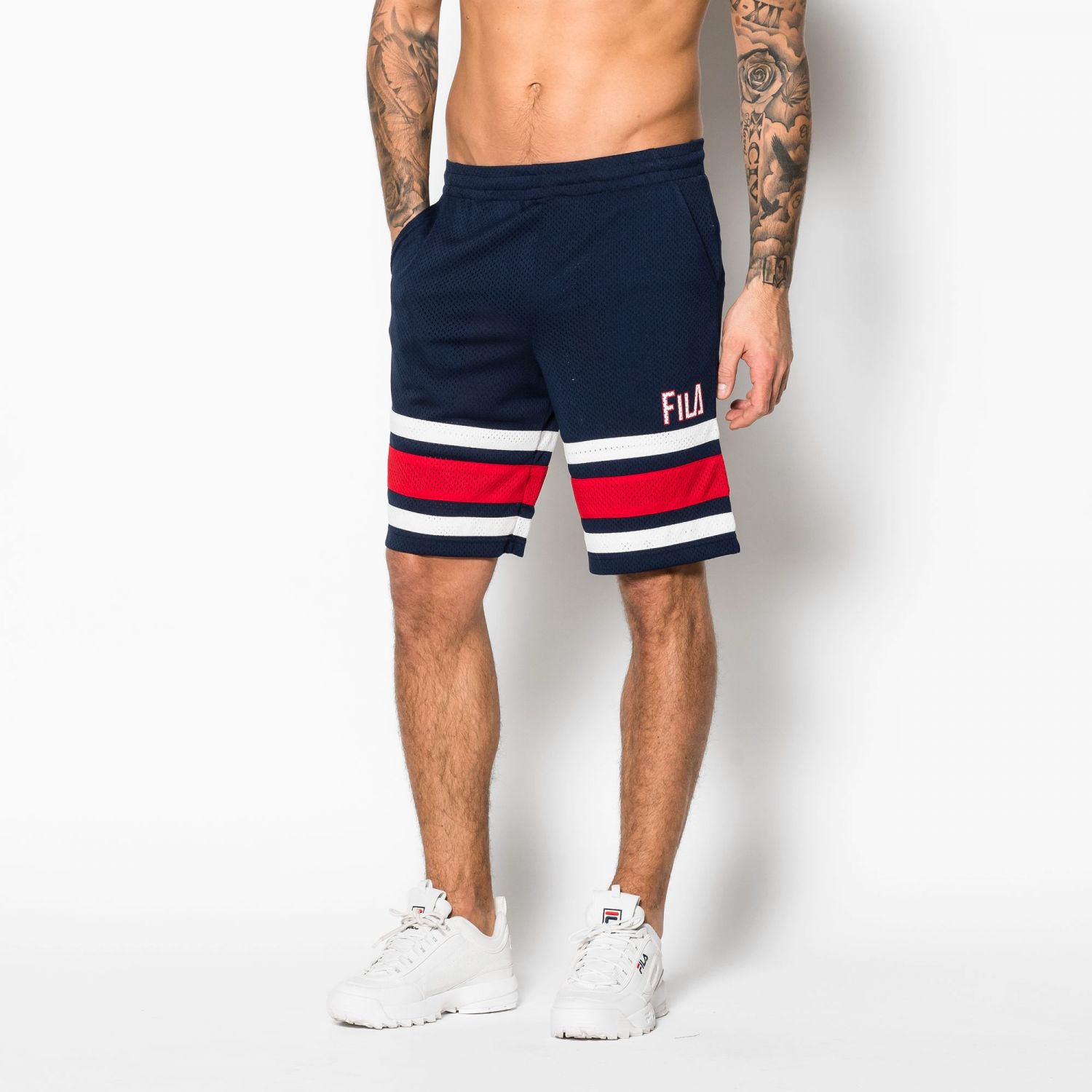 filas with shorts