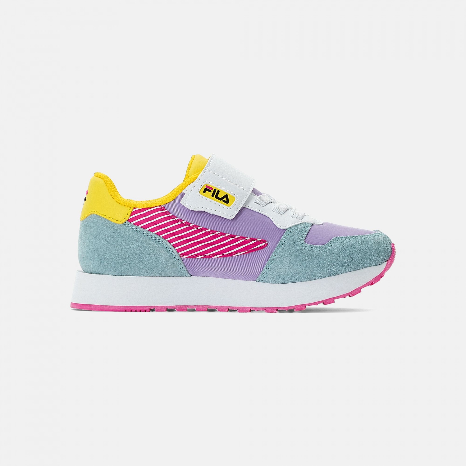 Fila shoes hot sale kids pink