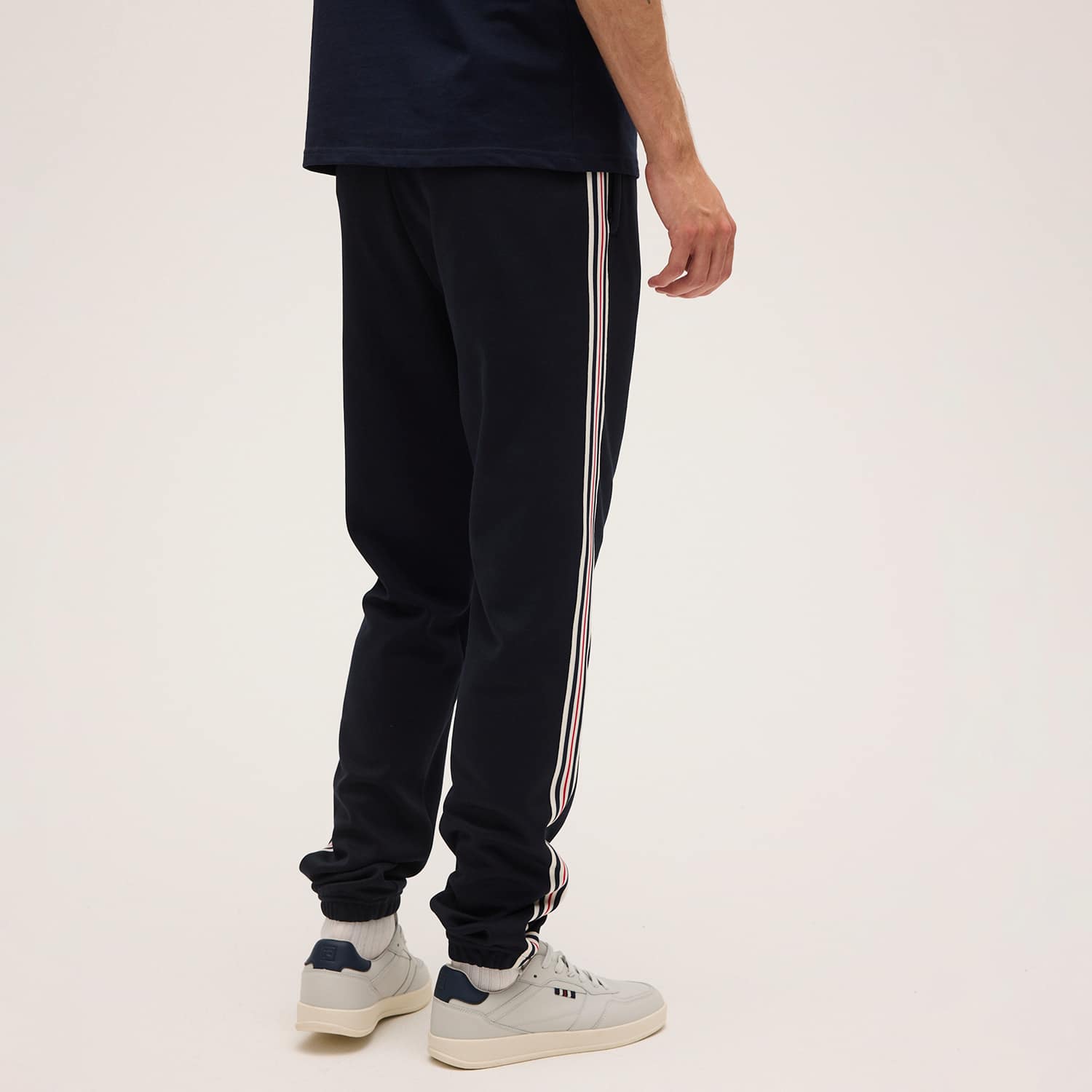 Fila BIELLA regular taped pique track pants Bild 2
