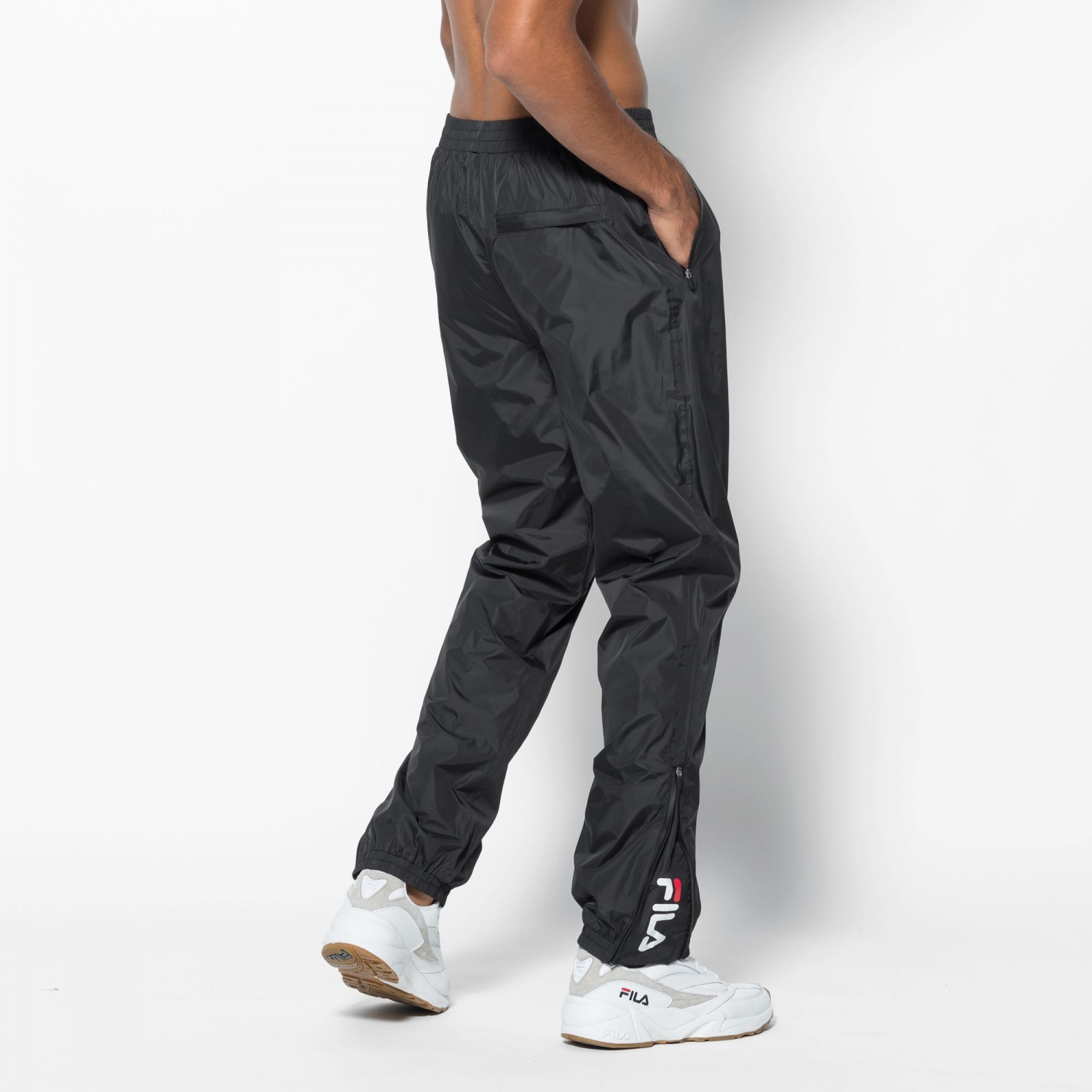 thora track pants