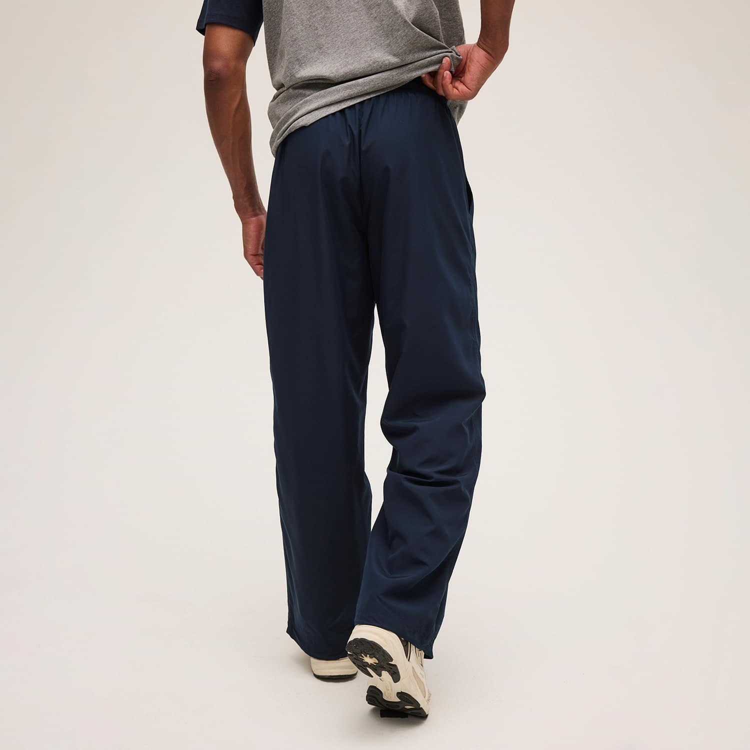 Fila FONDO regular woven pants Bild 2