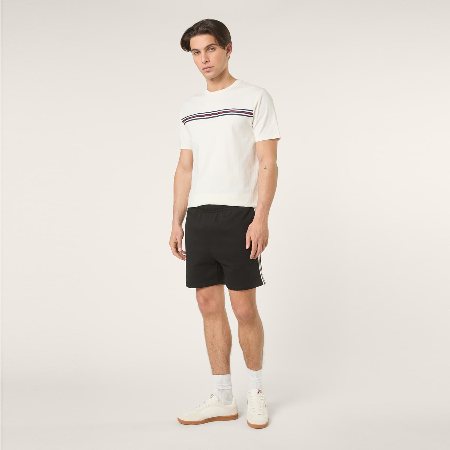 Fila DIECIMO regular heritage tape sweat shorts Bild 3