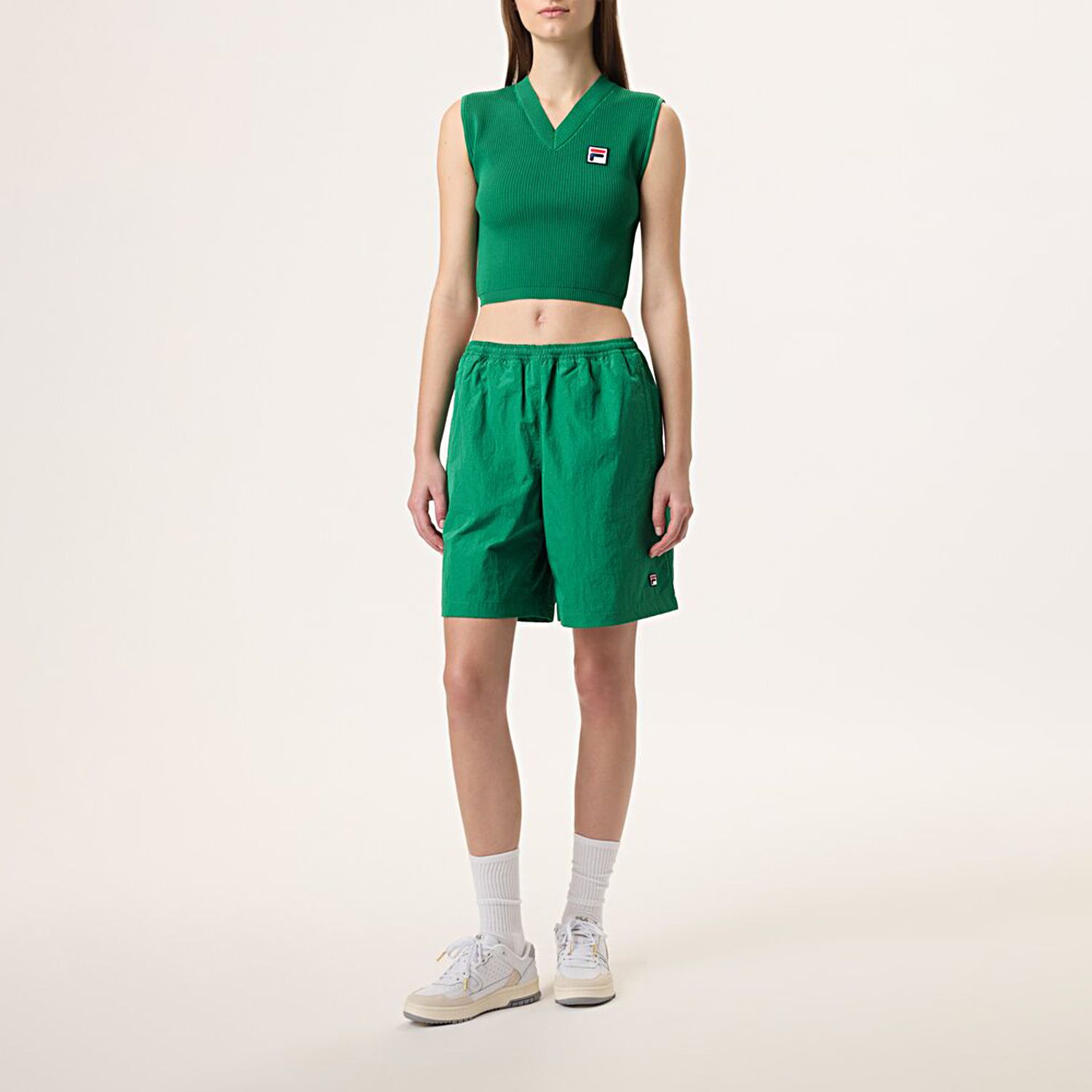 Fila HAILEY BIEBER CRINKLE SHORTS FILA GREEN Bild 3