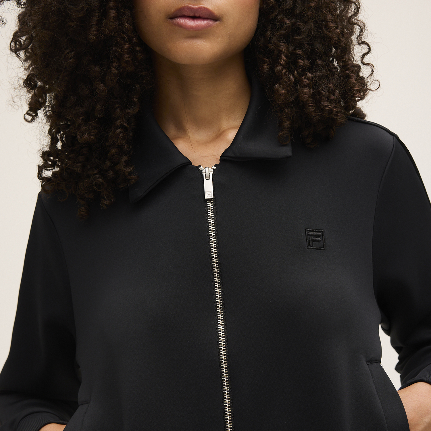 Fila AVENES boxy piping track jacket Bild 4