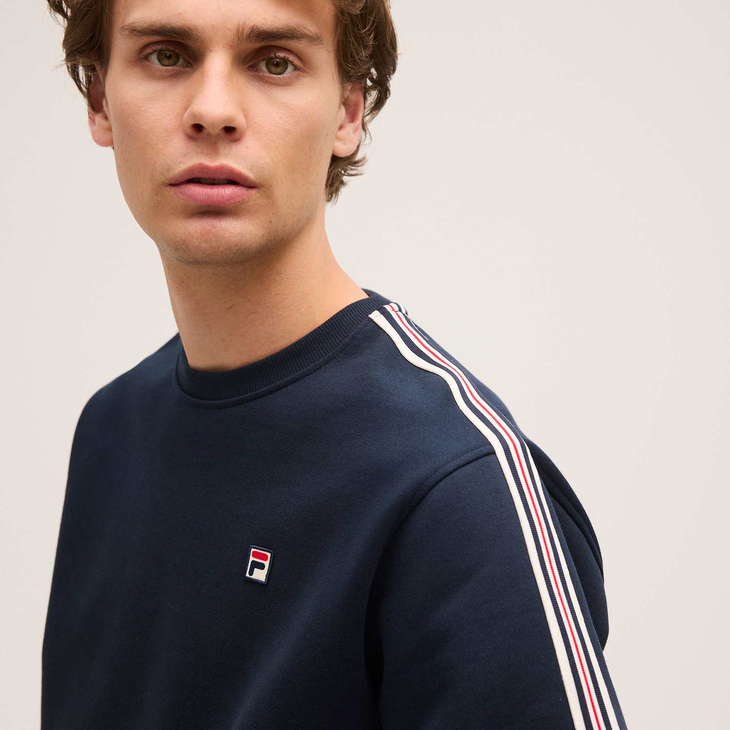 Fila BIELLA regular taped crew sweat Bild 4