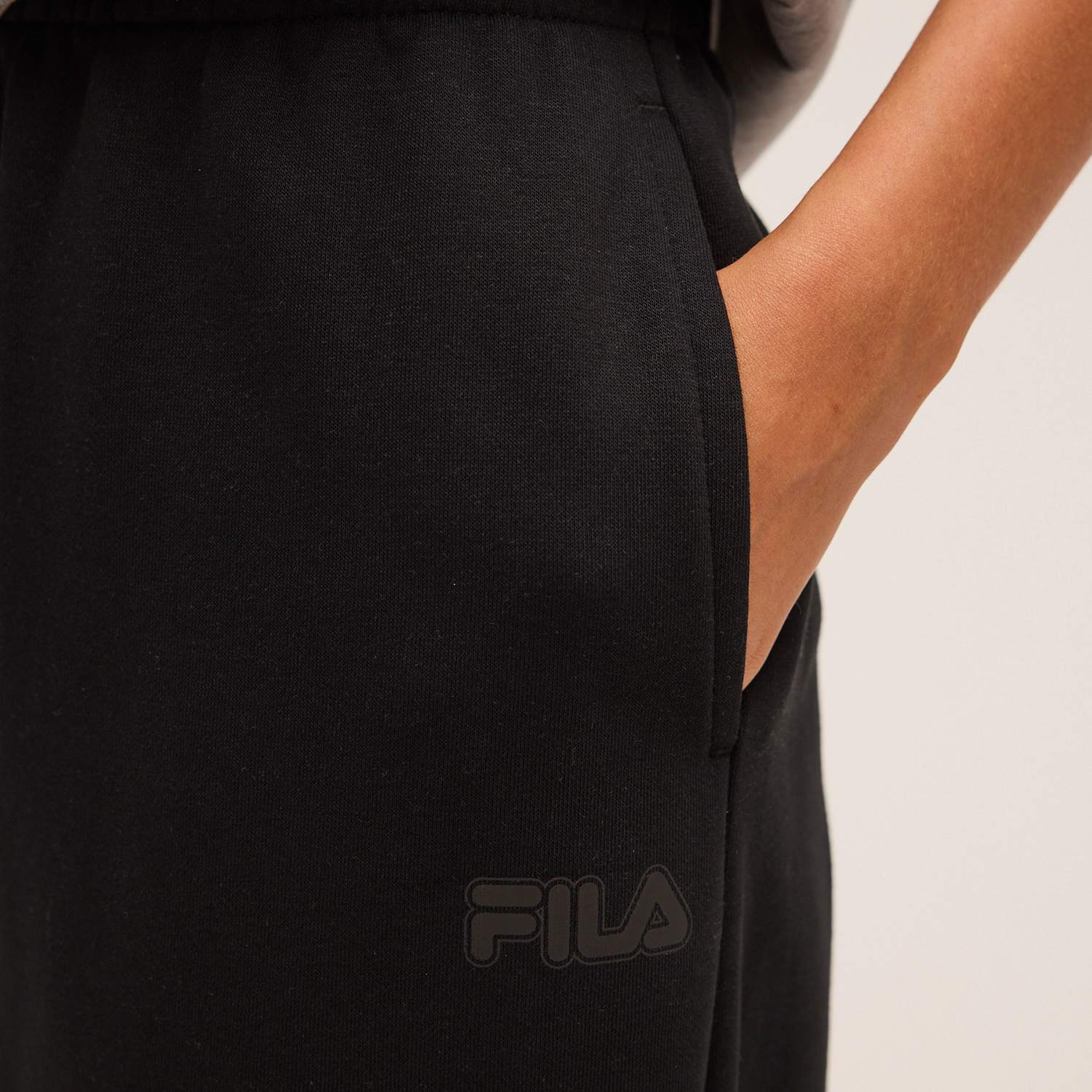 Fila CALICE regular wide graphic sweat pants Bild 4