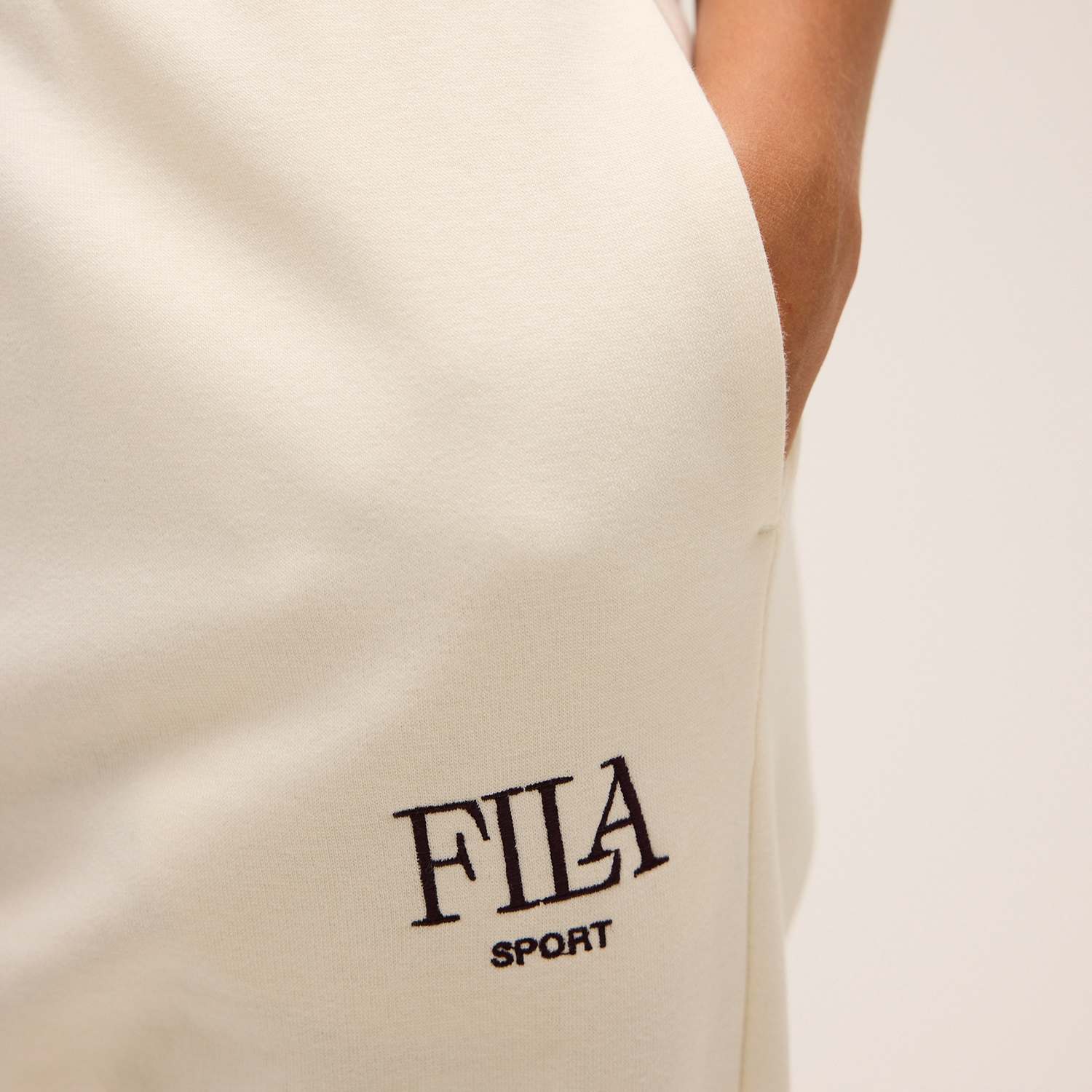 Fila CASATEIA regular graphic brushed sweatpants Bild 4
