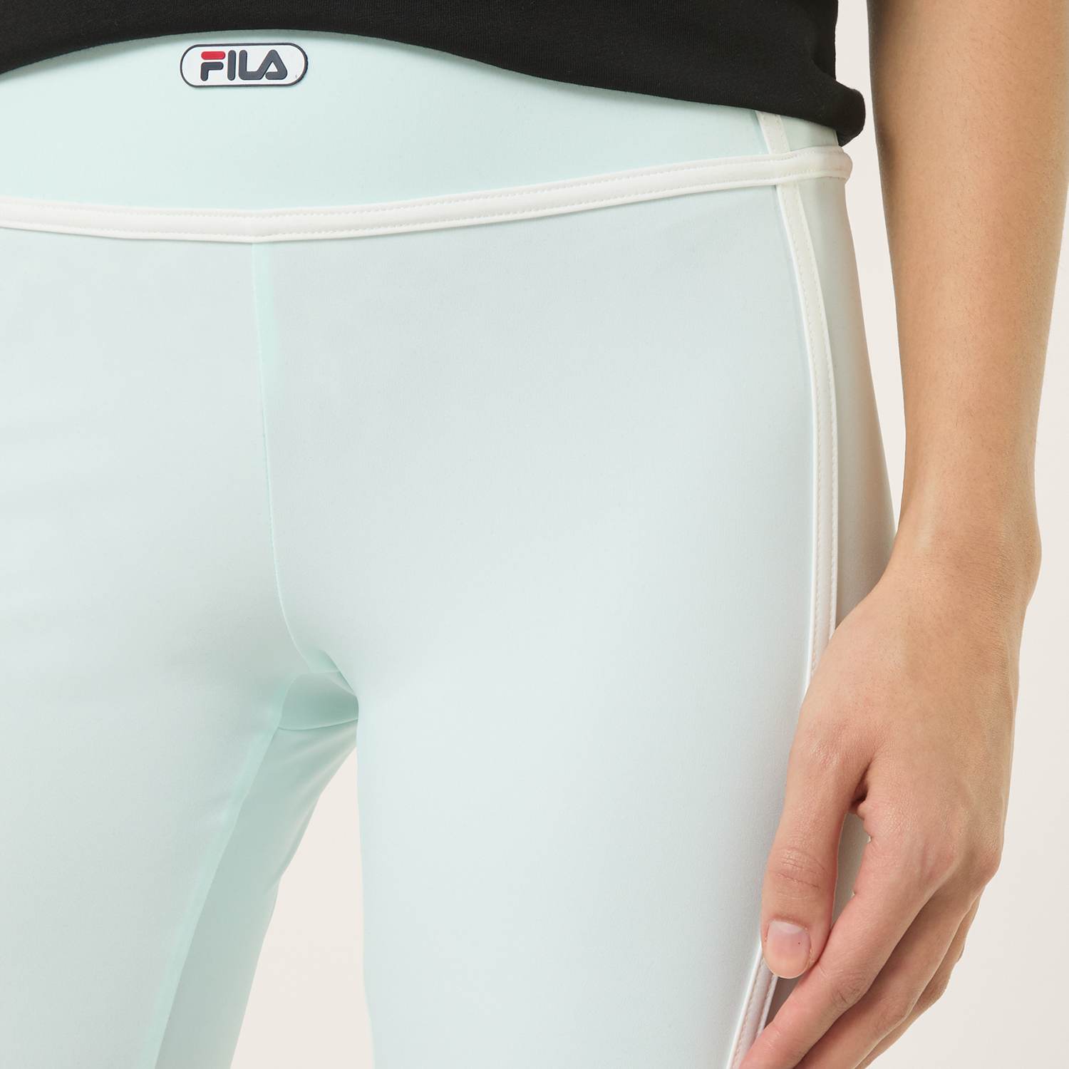 Fila CONFINI slim contrast tape shorts Bild 4