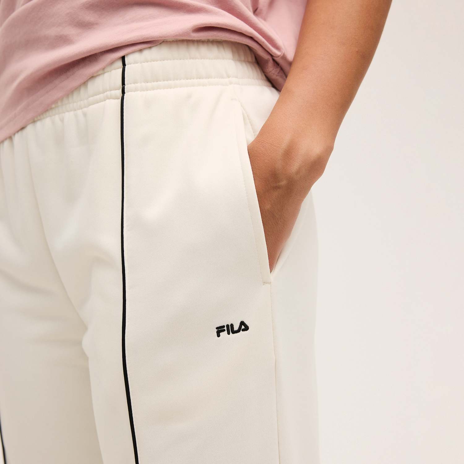 Fila NOVALE regular wide piping track pants Bild 4