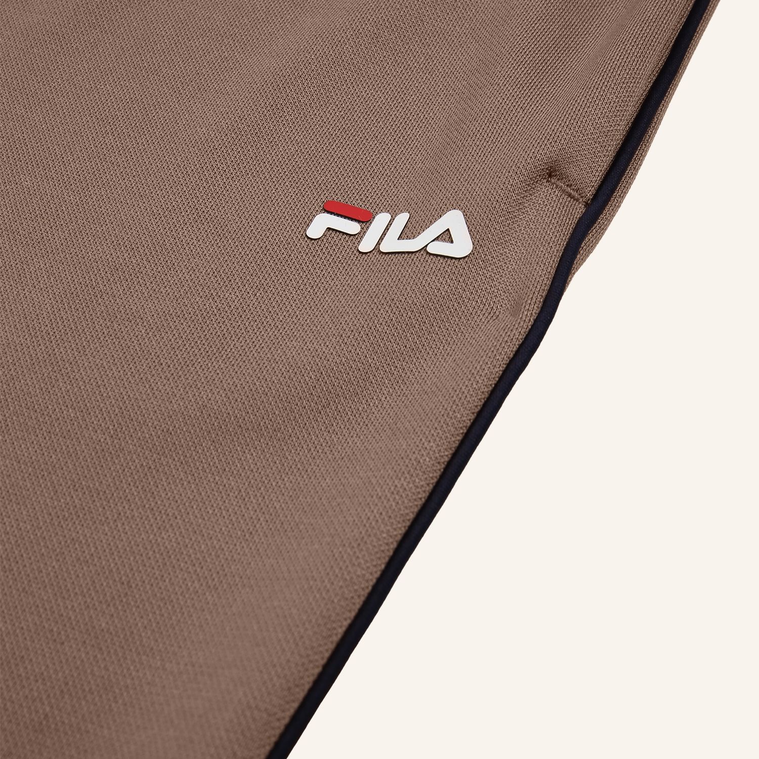 Fila SAGANO REGULAR TRACK PANTS taupe Bild 6